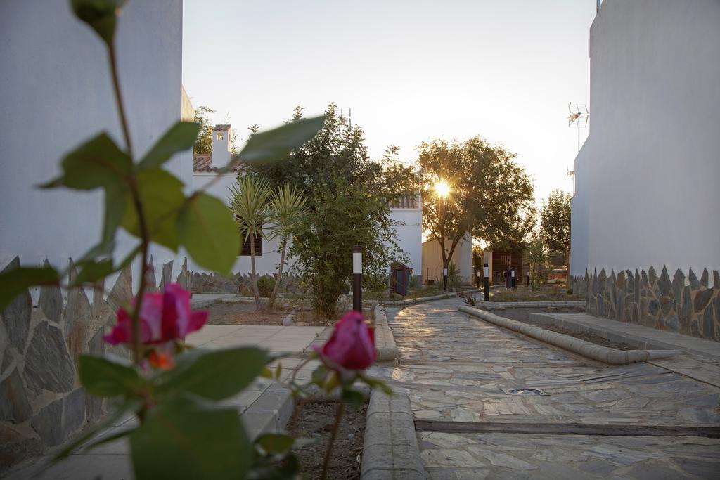 Apartamentos Puerta Sierra Puerto Serrano Kültér fotó